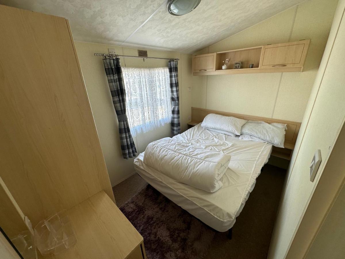 Caravan To Hire Lyon'S Robin Hood Rhyl Ngoại thất bức ảnh