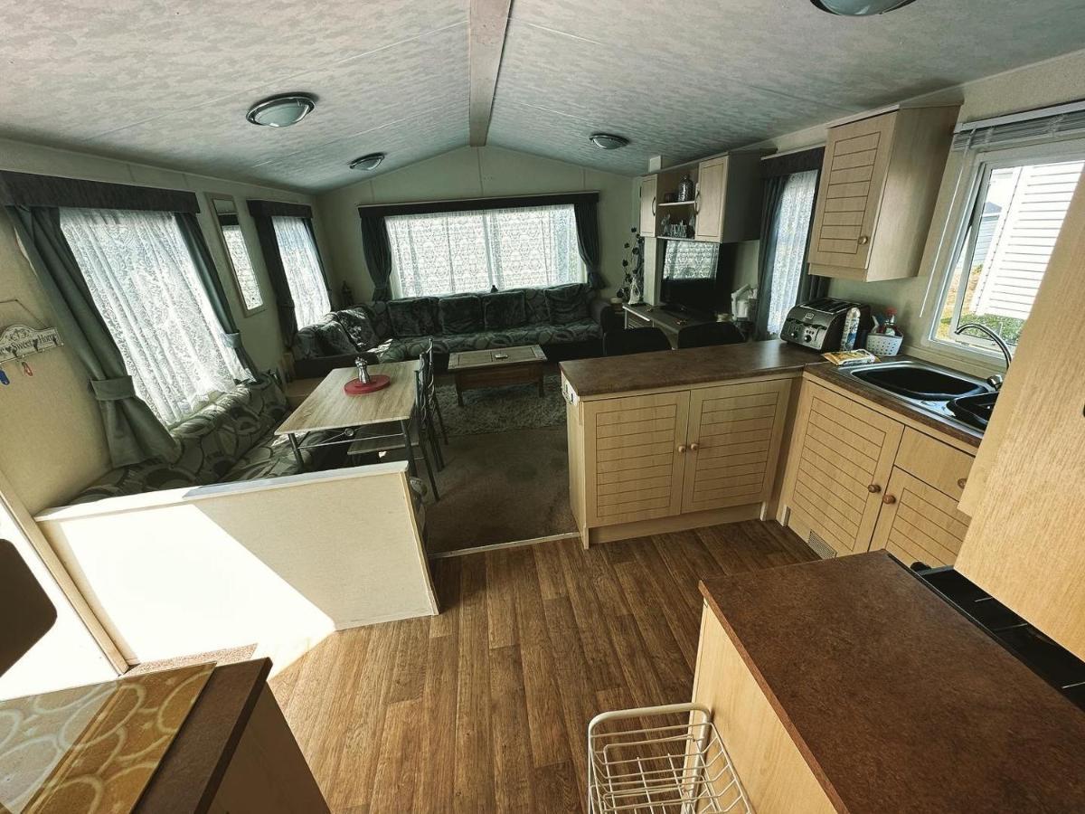 Caravan To Hire Lyon'S Robin Hood Rhyl Ngoại thất bức ảnh